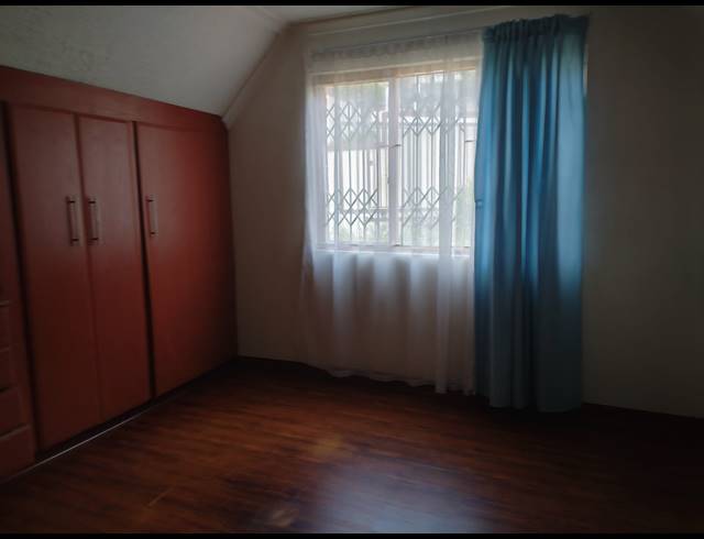 3 BEDROOM SIMPLEX FOR SALE IN ESCOMBE